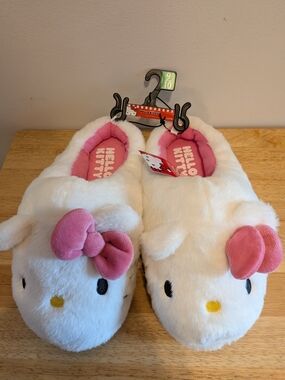 Hello Kitty White and Pink Plush Slip-On Slippers